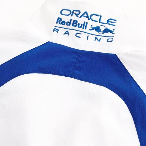 Oracle red bull racing graphic in Large - Picture 2 of 6